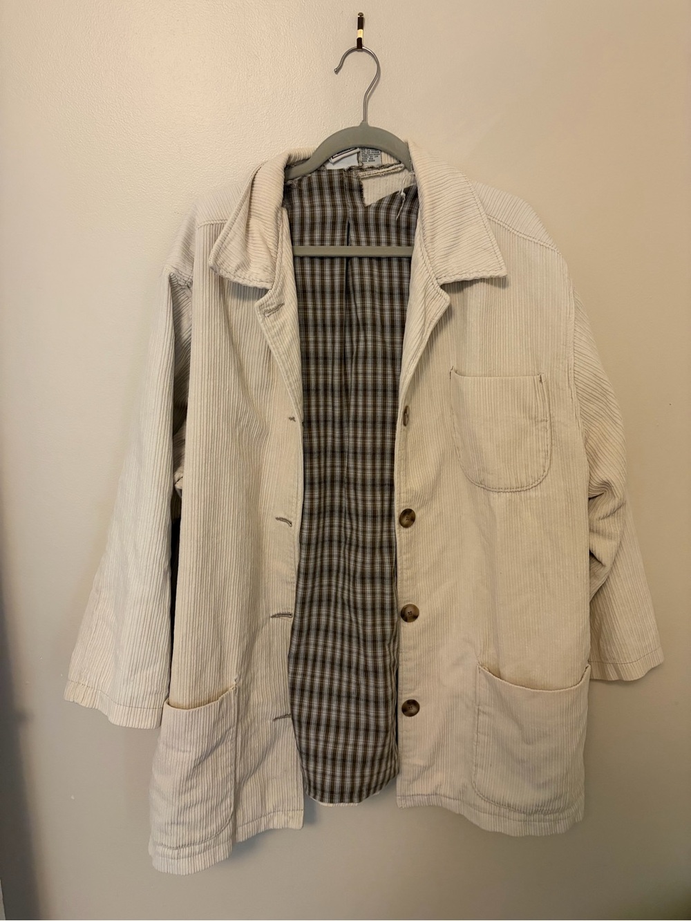 Vintage White Corduroy barn jacket with plaid lining